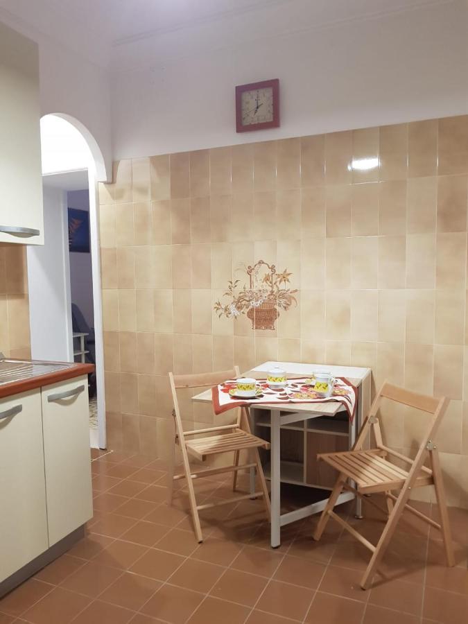 La Casa Di Rosa - Casa Vacanze Meta Ngoại thất bức ảnh