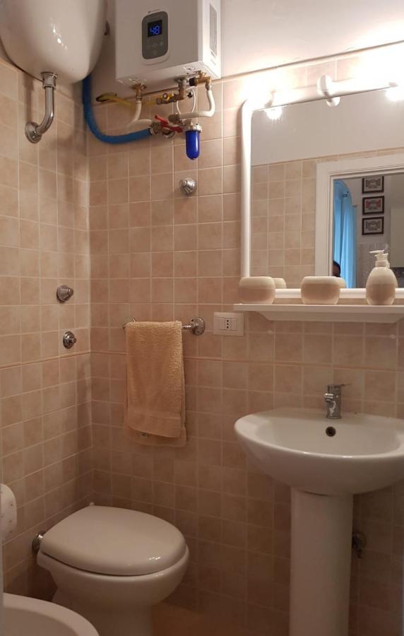 La Casa Di Rosa - Casa Vacanze Meta Ngoại thất bức ảnh