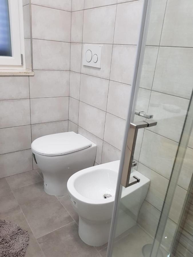 La Casa Di Rosa - Casa Vacanze Meta Ngoại thất bức ảnh