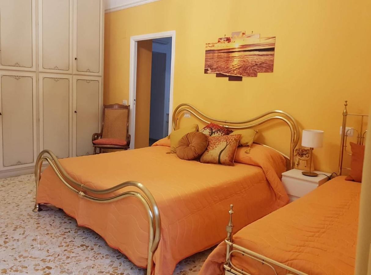 La Casa Di Rosa - Casa Vacanze Meta Ngoại thất bức ảnh